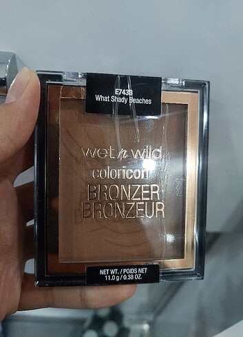 Bronzer