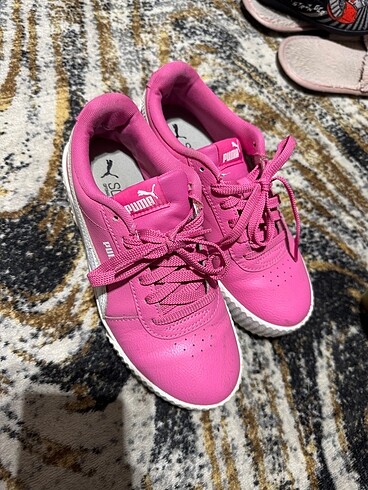Pembe puma