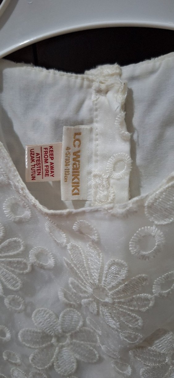 Beyaz Dantelli Nakışlı Kız Elbisesi - Görsel 4