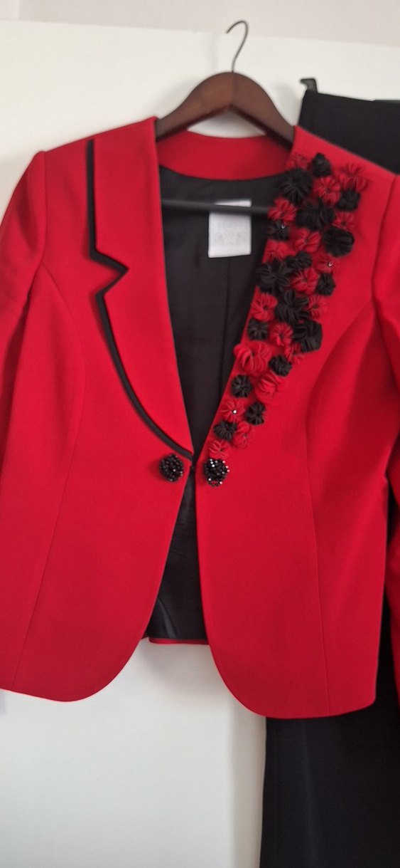 Blazer Ceket ve Etek - Görsel 2