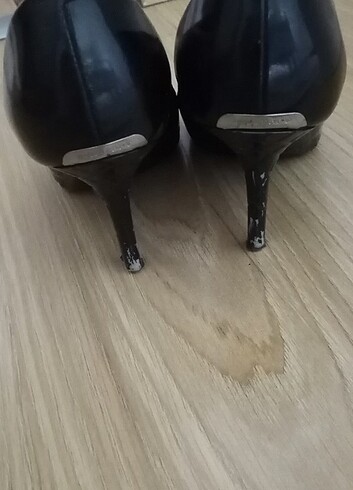 Burberry Topuklu Ayakkabı 