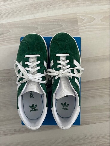 38,5 Beden Adidas