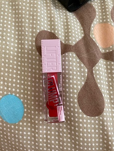 Maybelline pulmp ruj