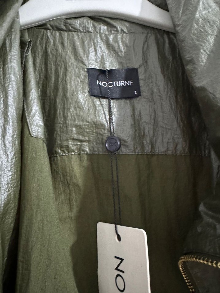 Parlak Kamuflajlı Kadın Uzun Yağmurluk - Görsel 3