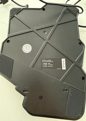 Beden Renk RGB Işıklı Tek El Mekanik Klavye