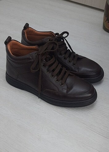 Bot ayakkabı - Görsel 3