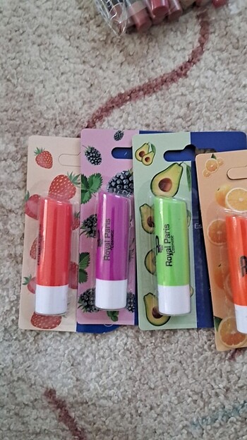 L'Oréal Paris Dudak nemlendirici lipstick loreal paris