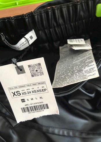 xs Beden %100 orjinal zara deri siyah kadın pantolon
