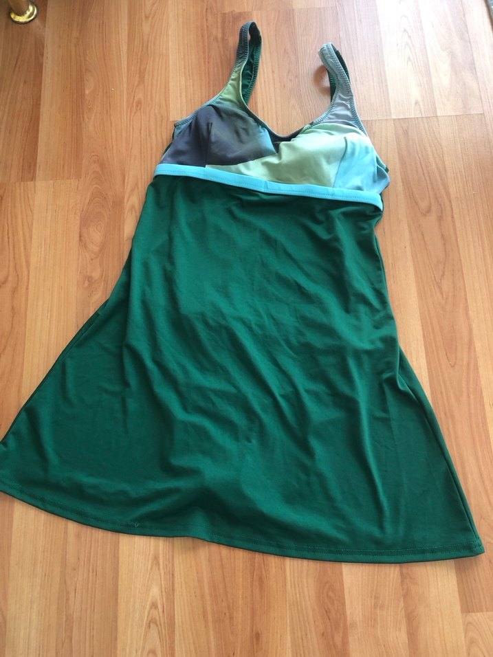 Yeşil etekli mayo - Görsel 2