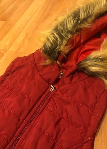 Kadın Bordo Kırmızı Uzun Kürklü Yelek - Görsel 3