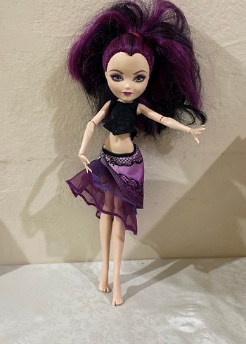 Mor Saçlı Karanlık Bebek - Görsel 3