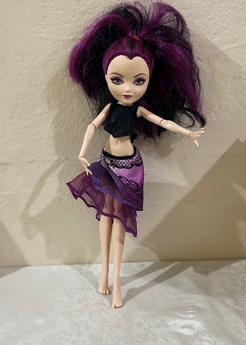 Mor Saçlı Karanlık Bebek - Görsel 2