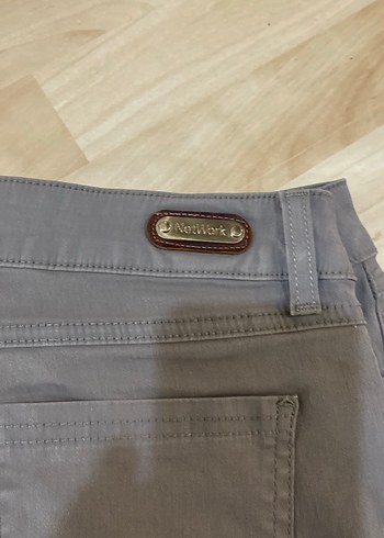 32 Beden Bej Kadın Denim Kumaş Pantolon