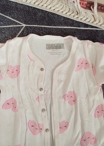 Pembe Düğmeli Bebek Kız Tulum - Görsel 3