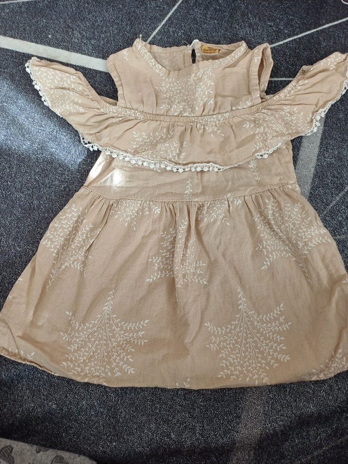 Kız Çocuk Nakışlı Bej Keten Elbise - Görsel 5