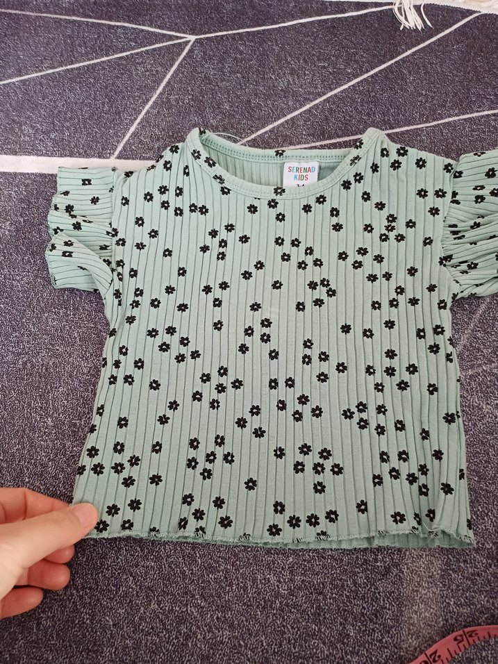 Kız Çocuk Gri Çiçek Desenli Kısa Kollu Bluz - Görsel 2