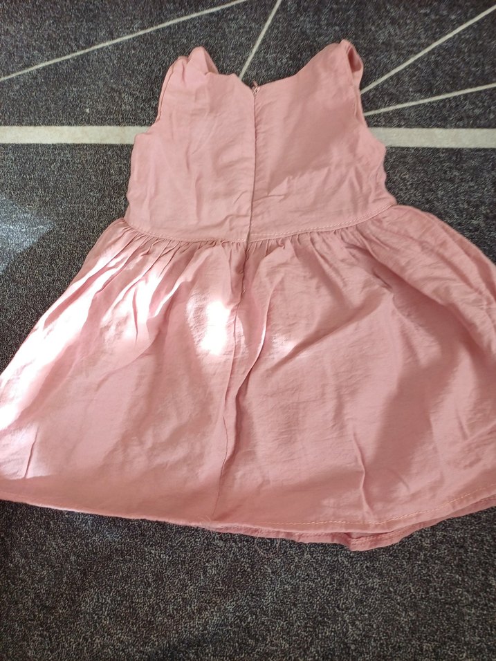 Pembe Keten Kolsuz Kız Çocuk Elbisesi - Görsel 2