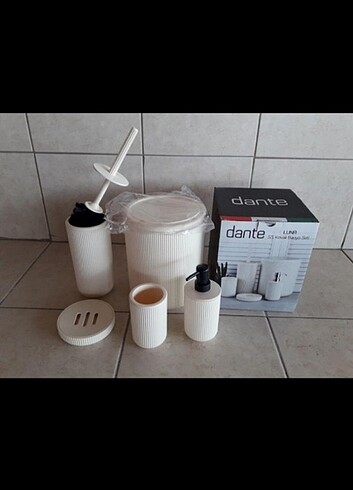  Beden çeşitli Renk Kovalı banyo takımı,5li banyo seti,kovalı 5 li banyo takımı,kova
