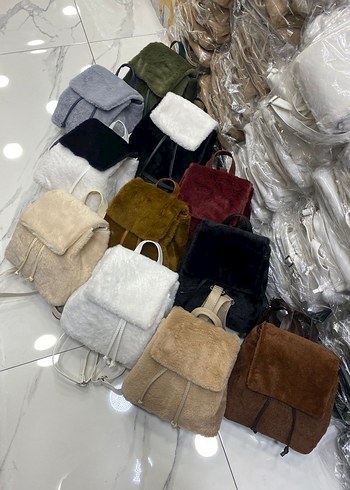 Kadın Bej Kürklü Sırt Çantası - Görsel 2