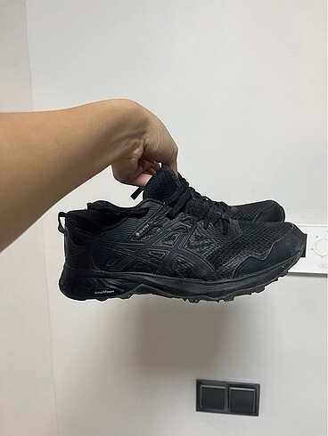 Asics goretex spor ayakkabı