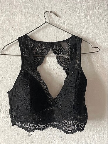 Siyah Dantelli Bralet