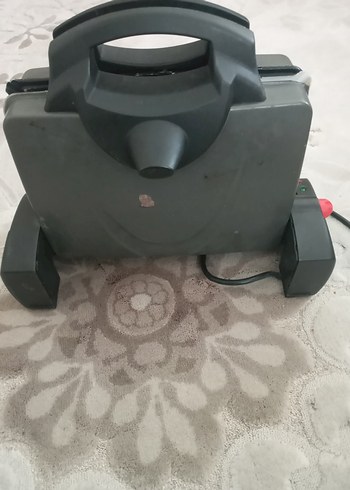 Siyah Elektrikli Tost Makinesi - Görsel 2