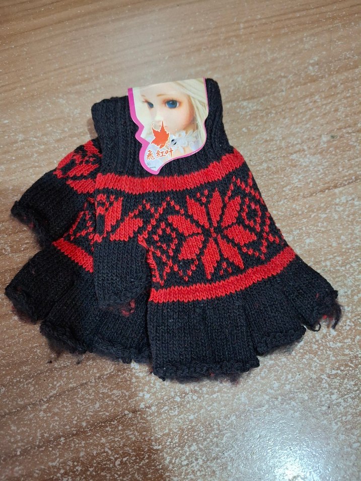 Nakışlı Örgü Eldiven yarım parmak - Görsel 4