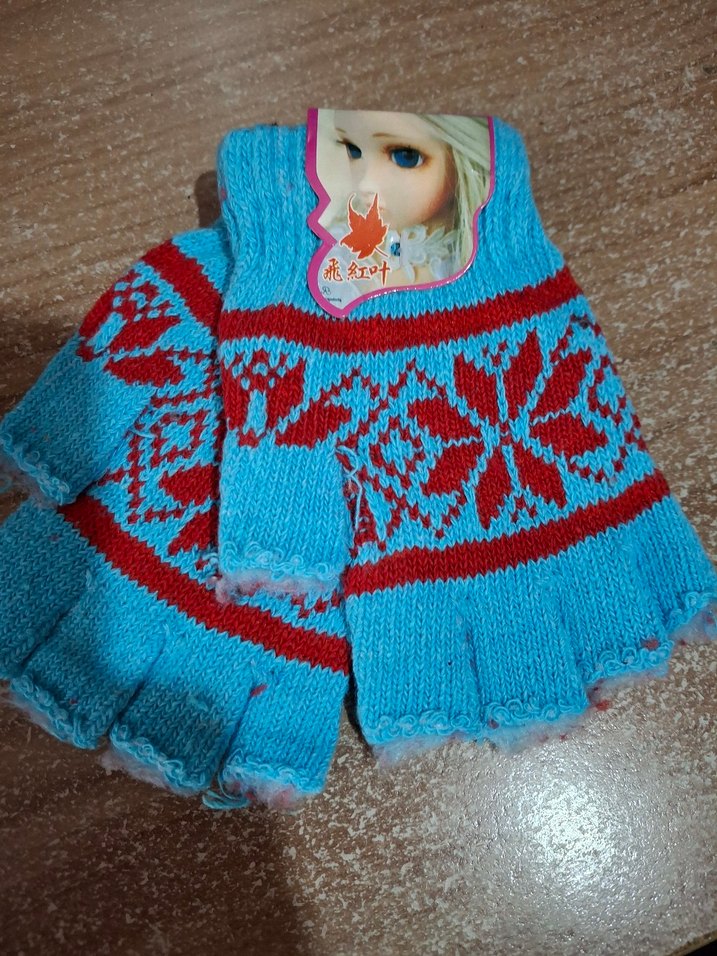 Nakışlı Örgü Eldiven yarım parmak - Görsel 3