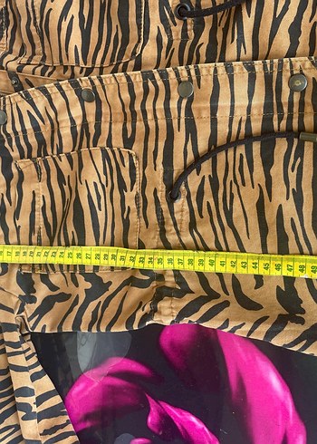 36 Beden kahverengi Renk Koton marka Kahverengi Zebra Desenli trençkot