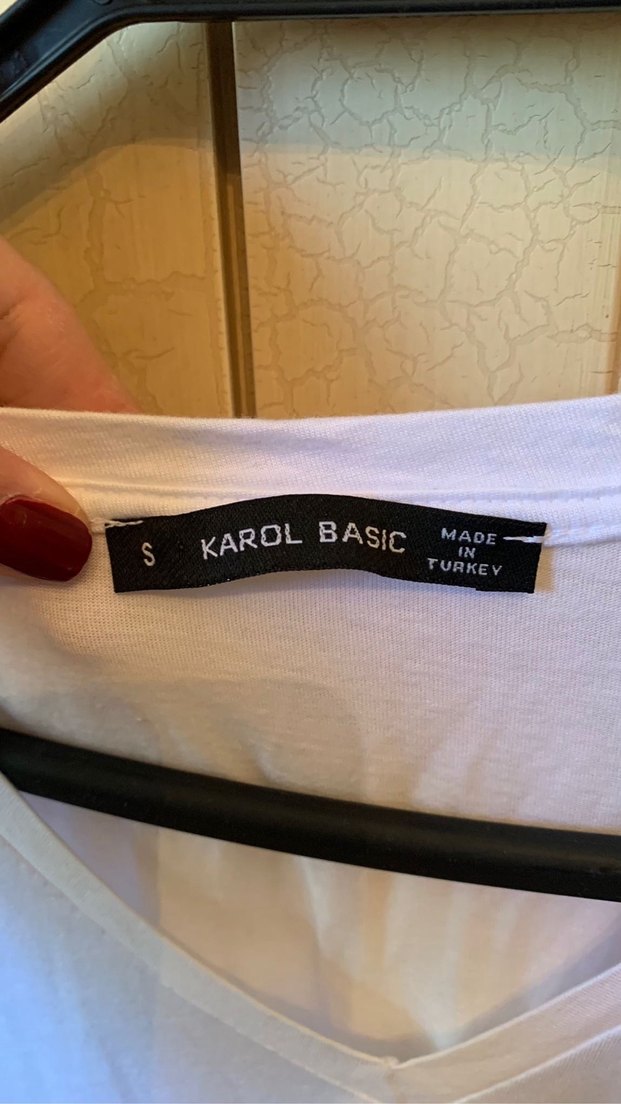 Beyaz V Yaka tişört - Görsel 3