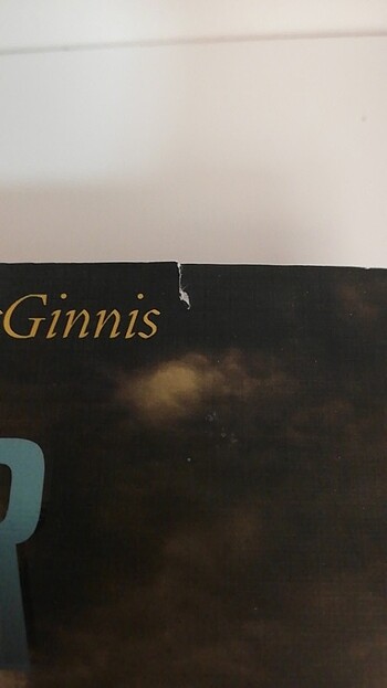 Beden Renk Bir yudum su ciltli kitap