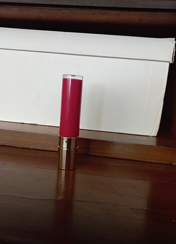  Beden pembe Renk Clarins Joli Rouge Lacquer 762L Pop Pink Intense Color Lip Balm 