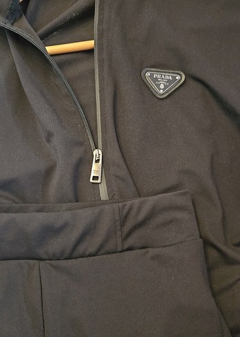 Prada Eşofman Takımı - Görsel 3