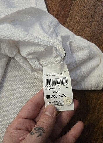 m Beden beyaz Renk Avva T-shirt 