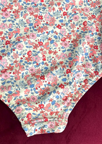 Çiçek Desenli Kız Çocuk Mayo - Görsel 6