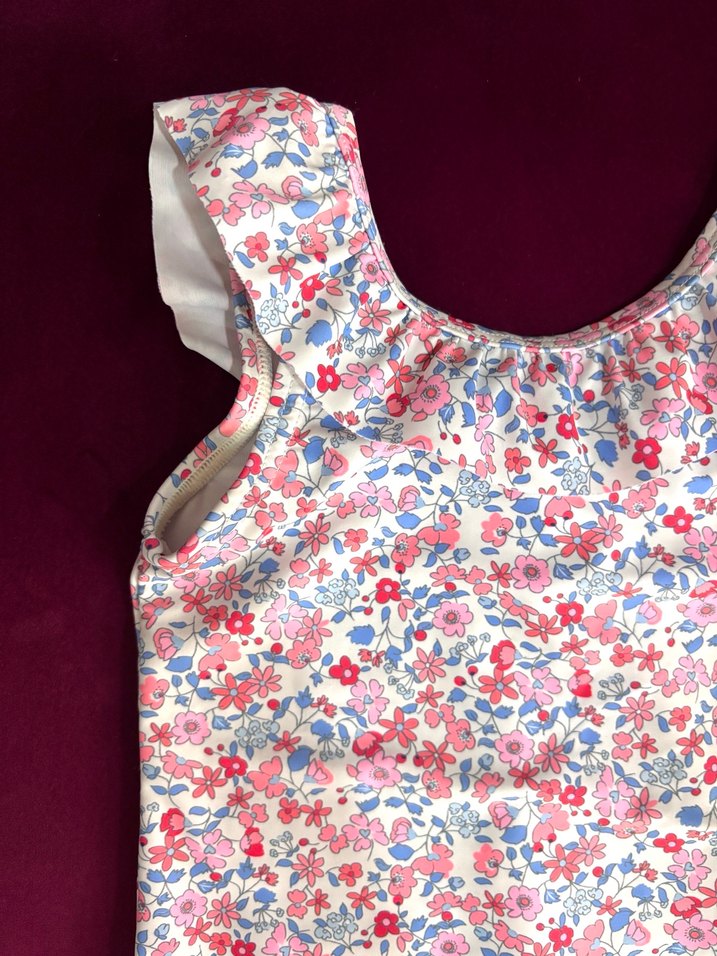 Çiçek Desenli Kız Çocuk Mayo - Görsel 2