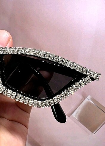  Beden Taşlı cat eye gözlük
