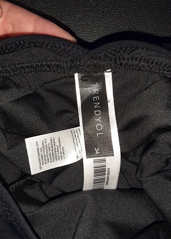 Kadın Siyah Sıfır Kol Kürklü Monokini - Görsel 4