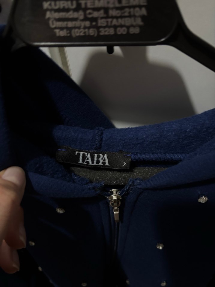 Koyu Mavi Kapşonlu Fermuarlı Hırka - Görsel 3