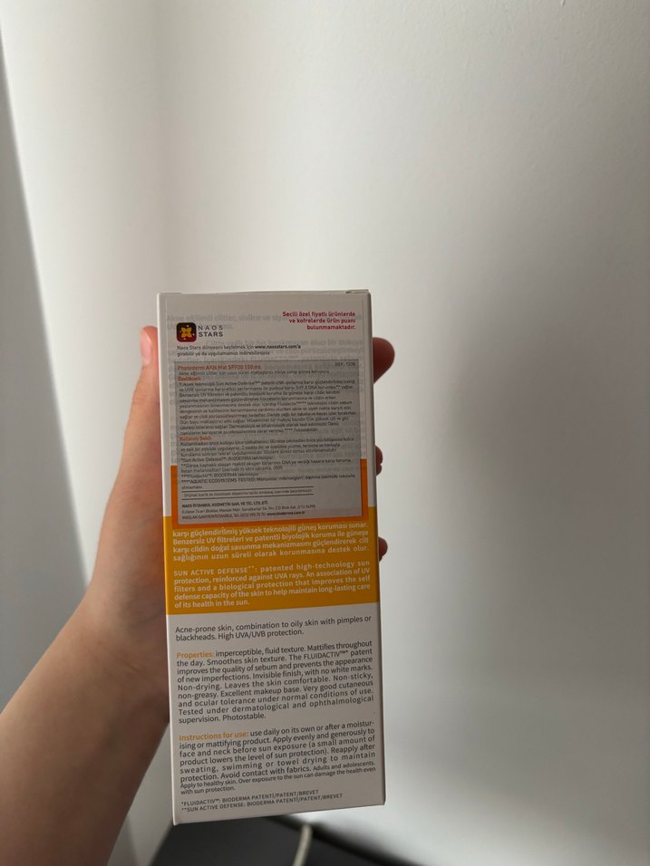 Bioderma Photoderm AKN Mat SPF 30 Matlaştırıcı Güneş Kremi - Görsel 3