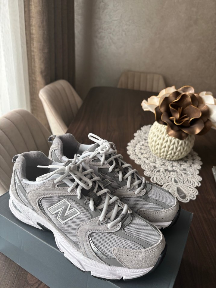 NEW BALANCE 530 GRİ SPOR AYAKKABI - Görsel 3