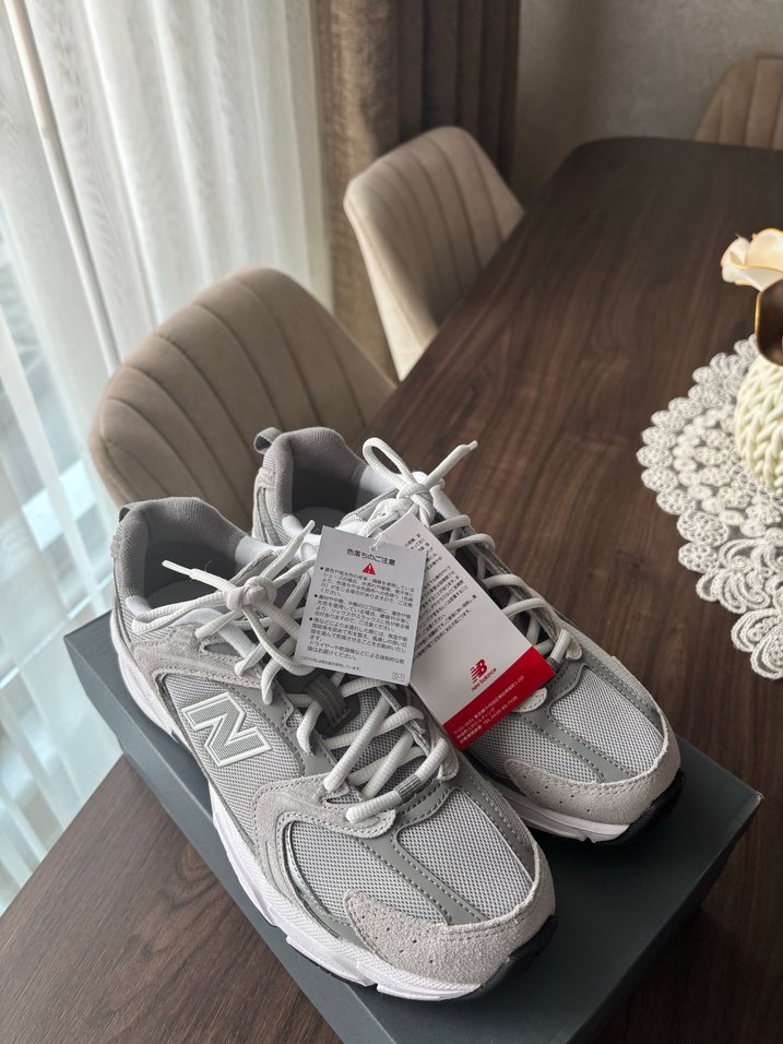 NEW BALANCE 530 GRİ SPOR AYAKKABI - Görsel 2