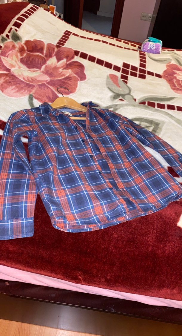 Koton. Marka Erkek Çocuk Düğmeli Uzun Kollu Kareli Gömlek - Görsel 2