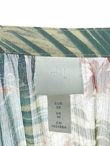 38 Beden çeşitli Renk H&M Kısa Elbise %70 İndirimli.