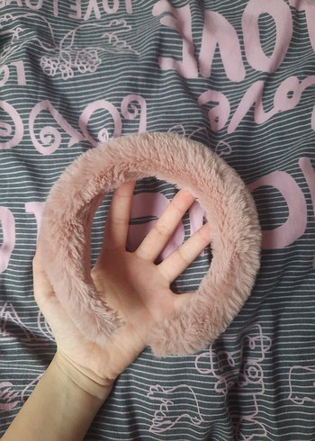 Pembe Kürklü Kadın Saç Bandı - Görsel 2