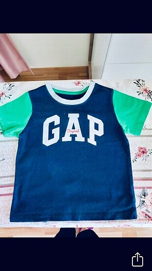 Gap tişört erkek çocuk 3 yaş (Orjinal )