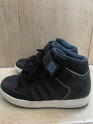 Adidas orijinal bot