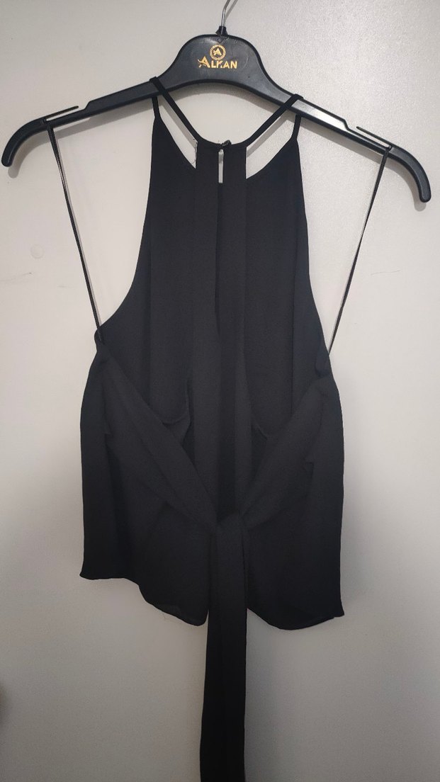 Siyah İpli Halter Yaka Bel Detaylı Bluz - Görsel 4