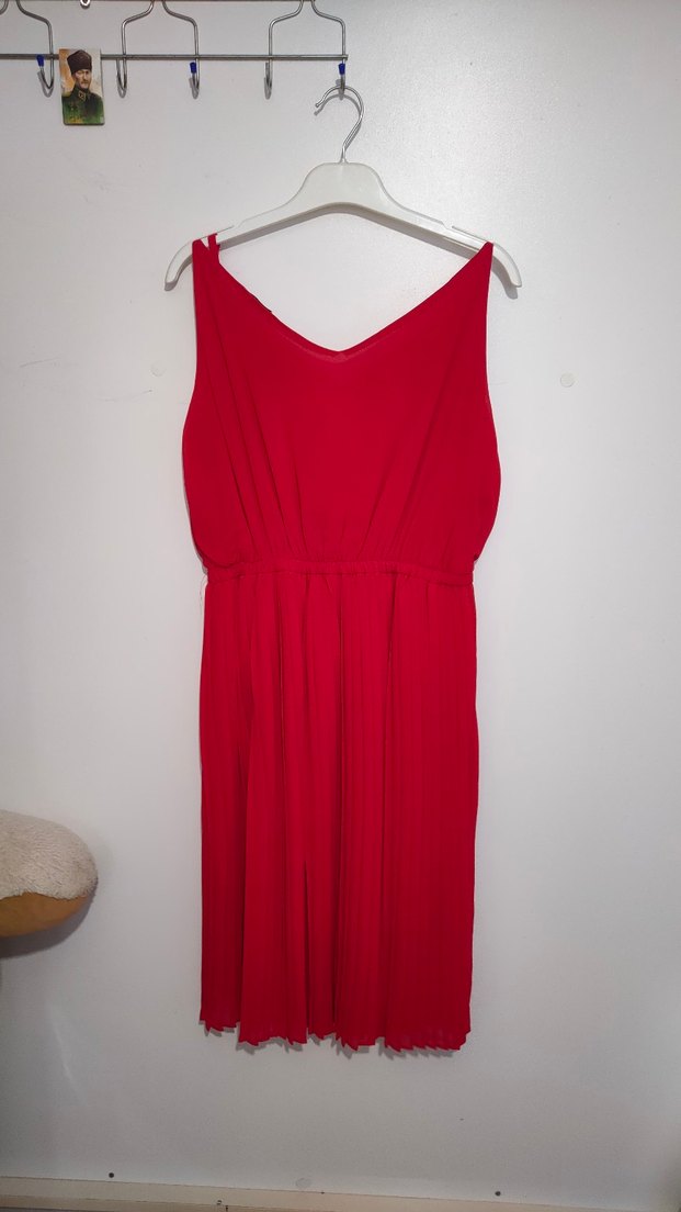 Kırmızı Midi V Yakalı Düğmeli Elbise - Görsel 2