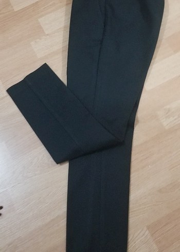 Kemerli Siyah Kumaş Kadın Pantolon